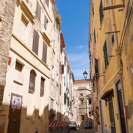 Appartement Dimora Del Bardo - Charme Tra Vicoli Antichi E Mare